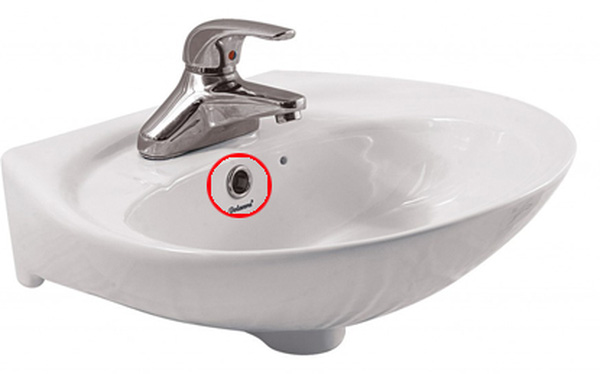 Cái lỗ bé trên bồn rửa mặt này làm nhiều người phải thắc mắc về công dụng của nó