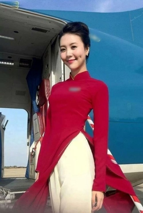 Vũ Ngọc Châm là cái tên quen thuộc với giới trẻ Việt, cô từng là cựu tiếp viên hàng không của Vietnam Airlines.