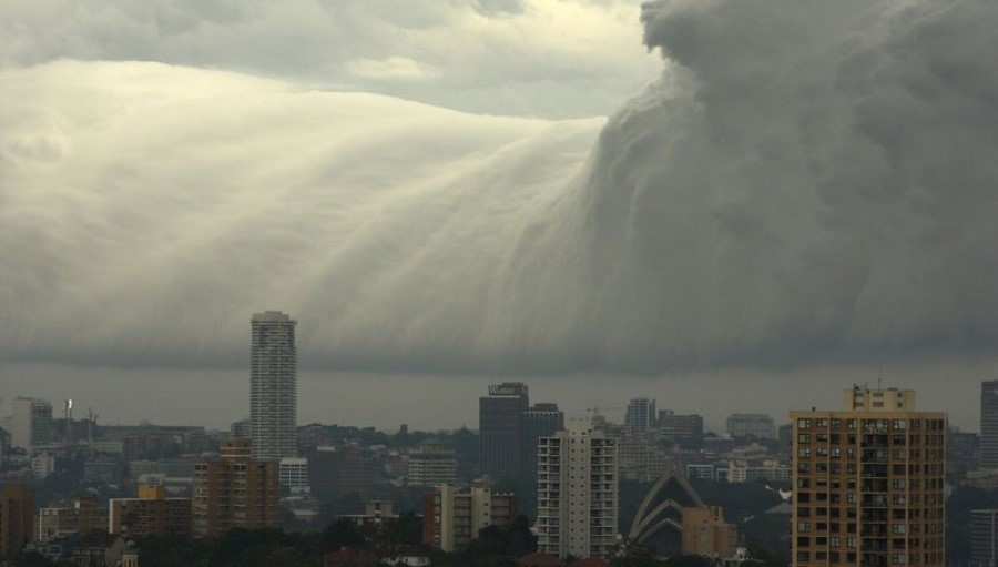 Mây sóng thần xuất hiện ở Sydney, Australia. 