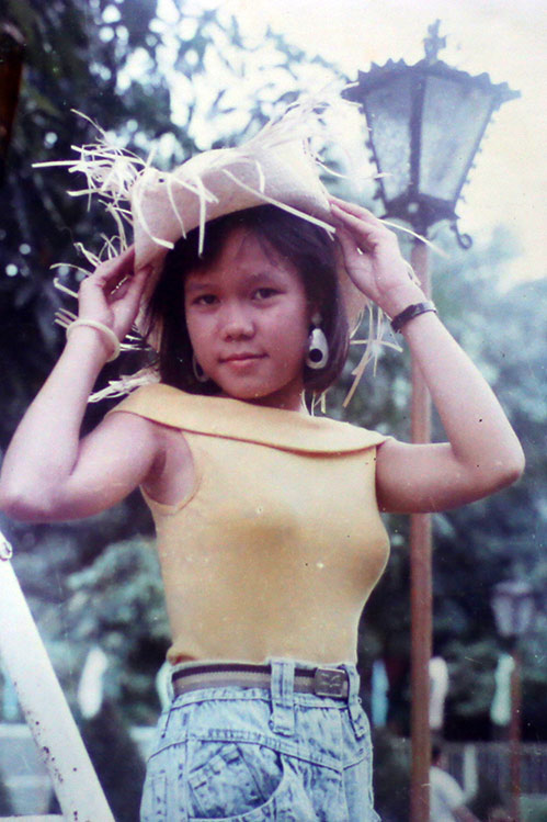 Việt Hương thời thiếu nữ vô cùng xinh xắn và dễ thương