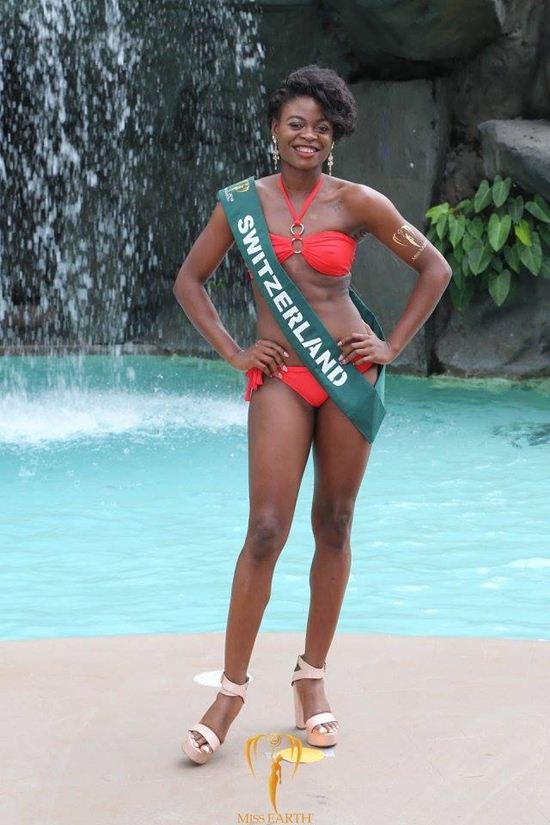 Năm nay, Thụy Sĩ bất ngờ cử 1 cô gái da màu tham dự cuộc thi Hoa hậu Trái đất nhưng khiến nhiều người thất vọng bởi chiều cao khiêm tốn (1m68) và thân hình thừa cân. Đặc biệt, vòng 2 nhăn nheo, ngấn mỡ của cô cũng trở thành đề tài bàn tán của cộng đồng hâm mộ các cuộc thi nhan sắc