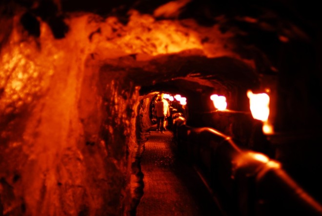 Giới chức Hàn Quốc từng phát hiện một đường hầm bí mật ở Cheolwon, thuộc khu DMZ, vào năm 1972. Seoul nghi ngờ đây là một phần của kế hoạch tấn công Hàn Quốc của Triều Tiên. Ngày nay, nó là một địa điểm tham quan.