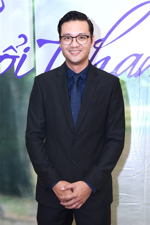 Khải Anh tiếp tục đảm nhận vai trò đạo diễn của phim cùng Bùi Tiến Huy và Lee Jeong Wook