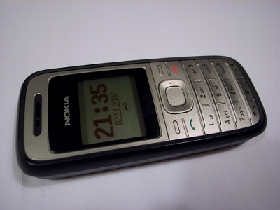 Ra mắt năm 2007 và bán được 150 triệu máy, Nokia 1200 xếp ở vị trí số 4.