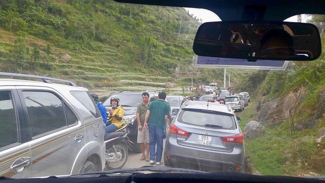Tình trạng kẹt xe diễn ra ở một vài khu vực. Nguồn: Facebook Hà Giang - Địa đầu Tổ Quốc