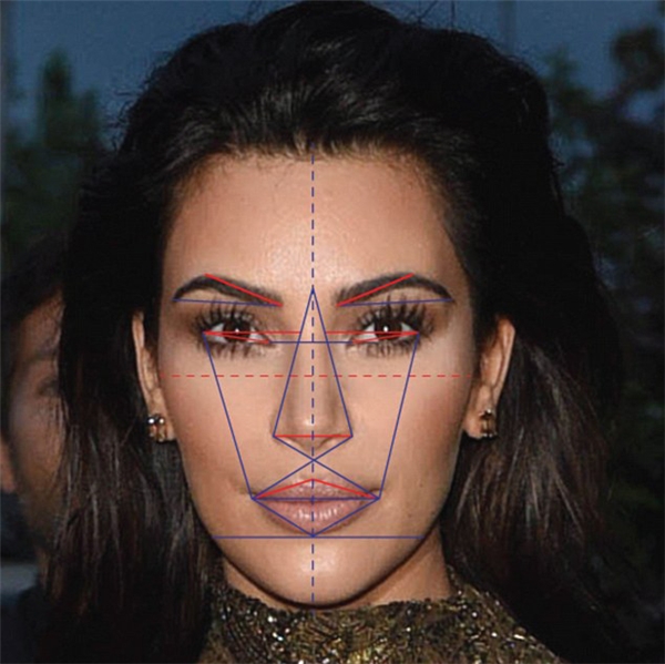 Kim Kardashian cũng lọt top nhì người phụ nữ sở hữu gương mặt hoàn hảo.