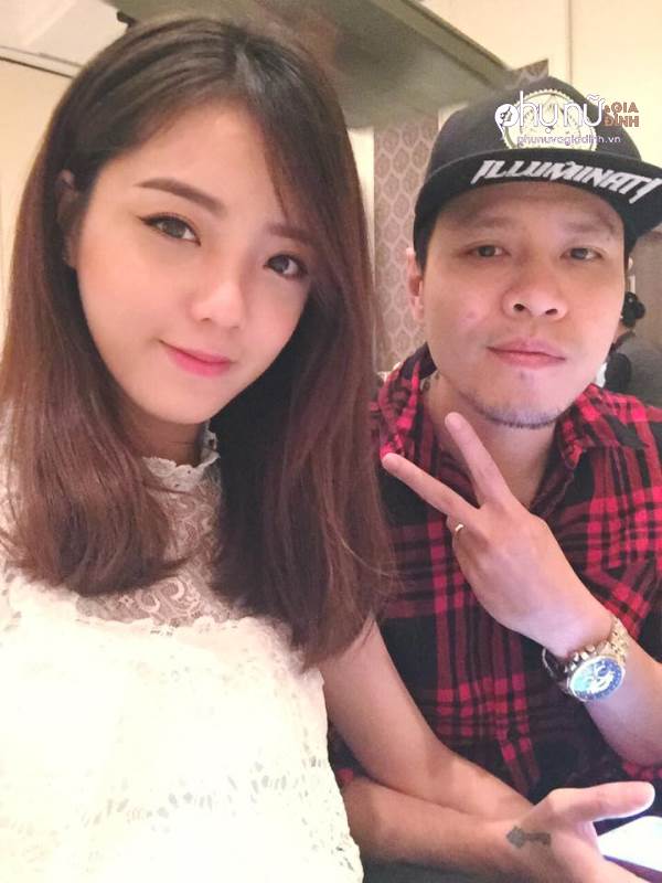 Lâm Á Hân và chồng rapper. 