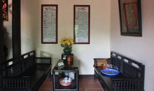 Toàn cảnh nhà thờ của gia đình Xuân Hinh ở quê - Ảnh: Trí Thức Trẻ