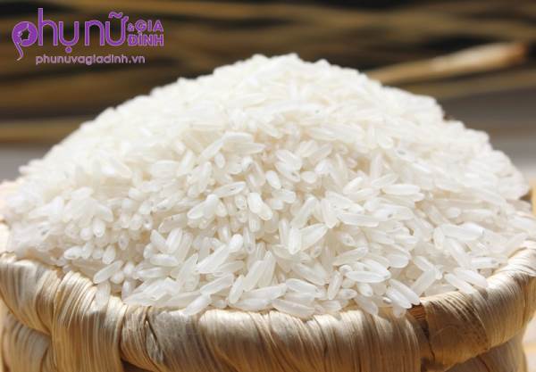 Những hạt gạo nhỏ bé có vô vàn tác dụng đối với sức khỏe và làm đẹp. Ảnh: Internet