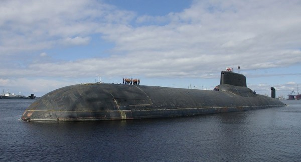 Tàu ngầm Akula là một tàu ngầm cực lớn với chiều cao tương đương tòa nhà 9 tầng